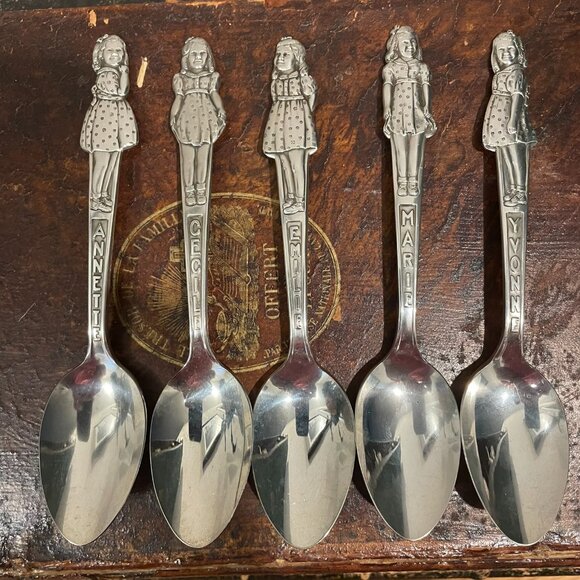 Collectible Set of Dionne Quintuplets Spoons - Picture 2 of 14